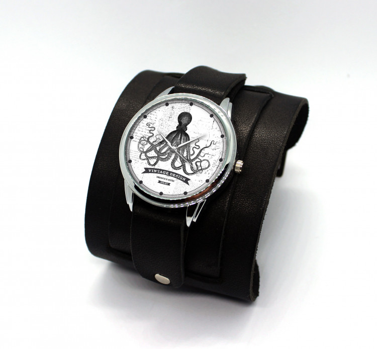 Наручные часы Осьминог с широким браслетом черного цвета Артикул: OCT6215BL