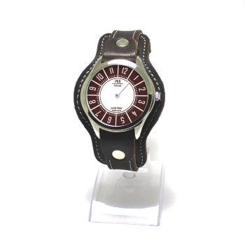 Часы однострелочники Jumper Эксклюзивные наручные часы-однострелочники Jumper со швейцарским механизмом на ретро ремешке ручной работы из натуральной кожи.