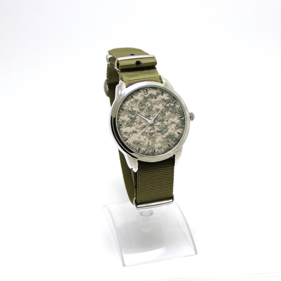 Чоловічий годинник Camouflage на нато ремінці з нейлону