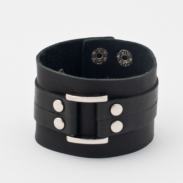 Кожаный чёрный браслет HB20 с квадратной рамкой Артикул: 3120BL